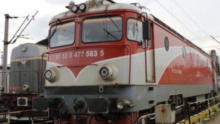 Concedieri masive la CFR Călători şi CFR Marfă